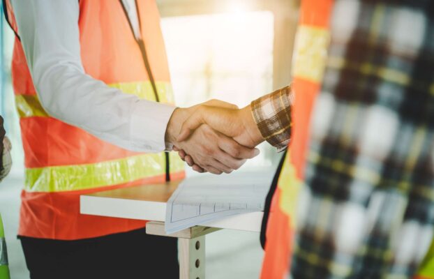 Ristrutturare casa: guida completa ai permessi e alle normative